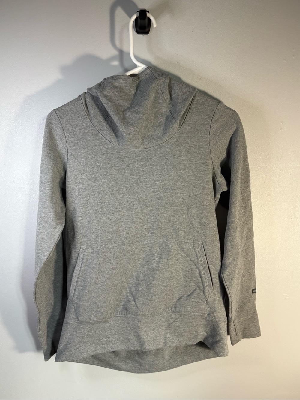 Columbia Gray Women's Pullover Hoodie